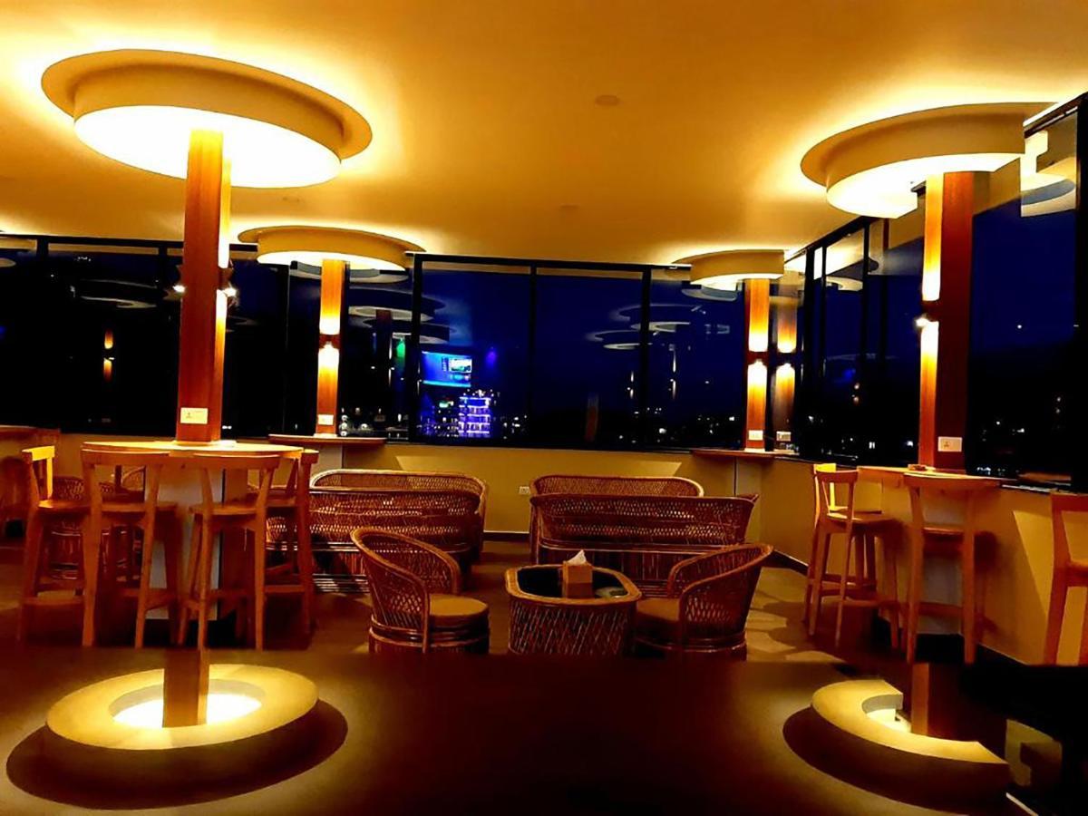 Hotel Glory Garden Pokhara Exterior foto